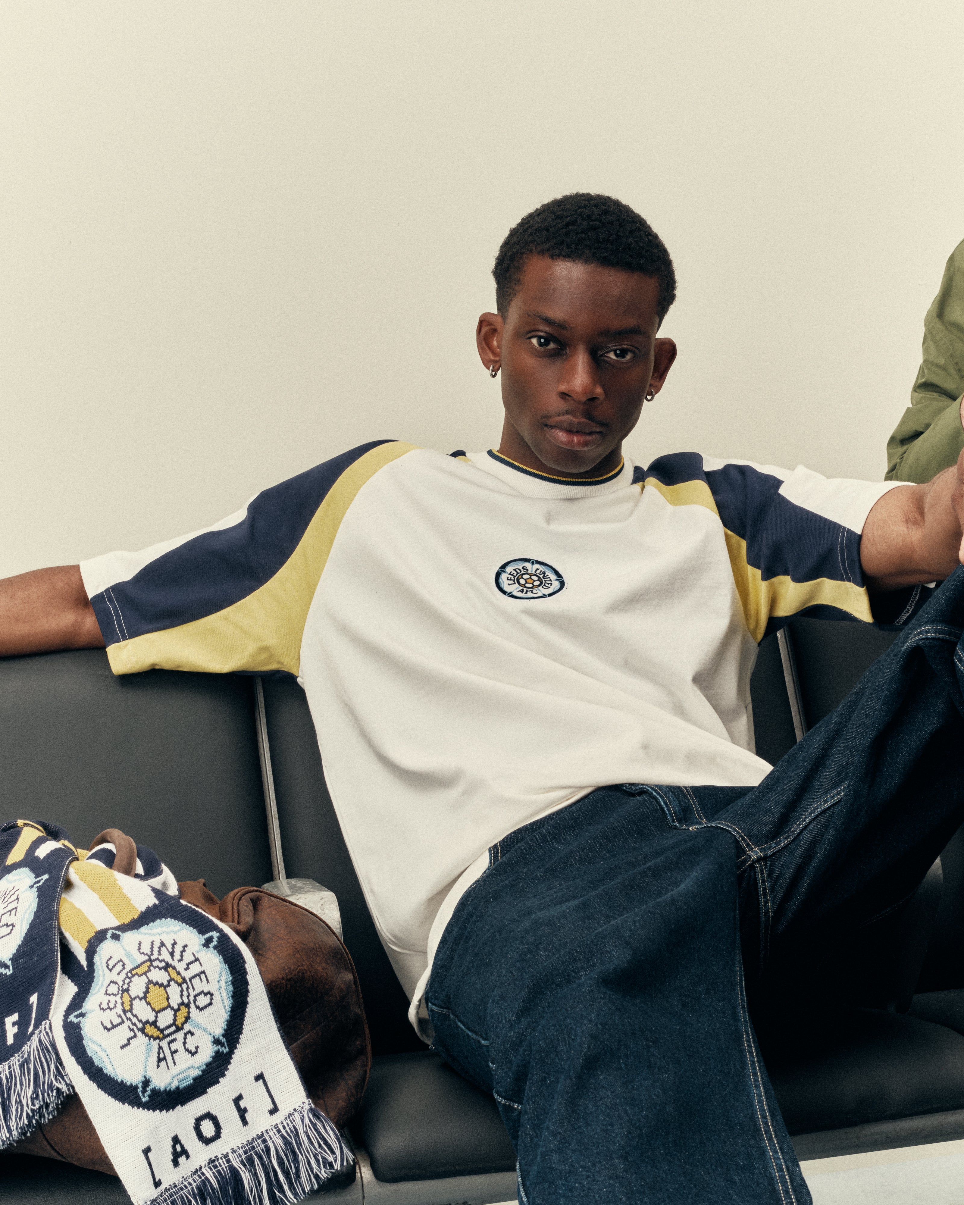 AOF x Leeds 90s Oversized Panelled T-shirt | Art of Football