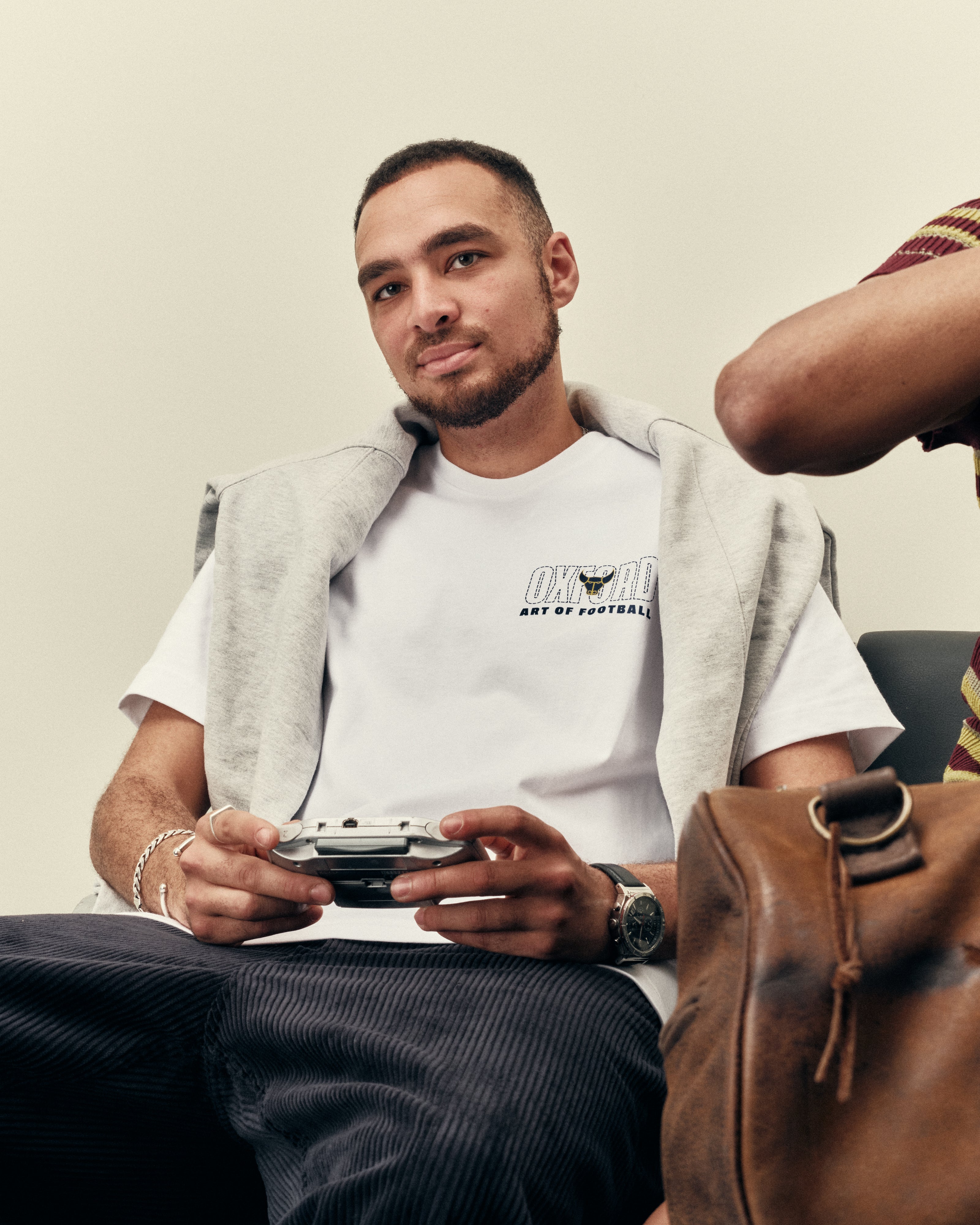 AOF Oxford 90s Tee | White Graphic T-shirt | Art of Football